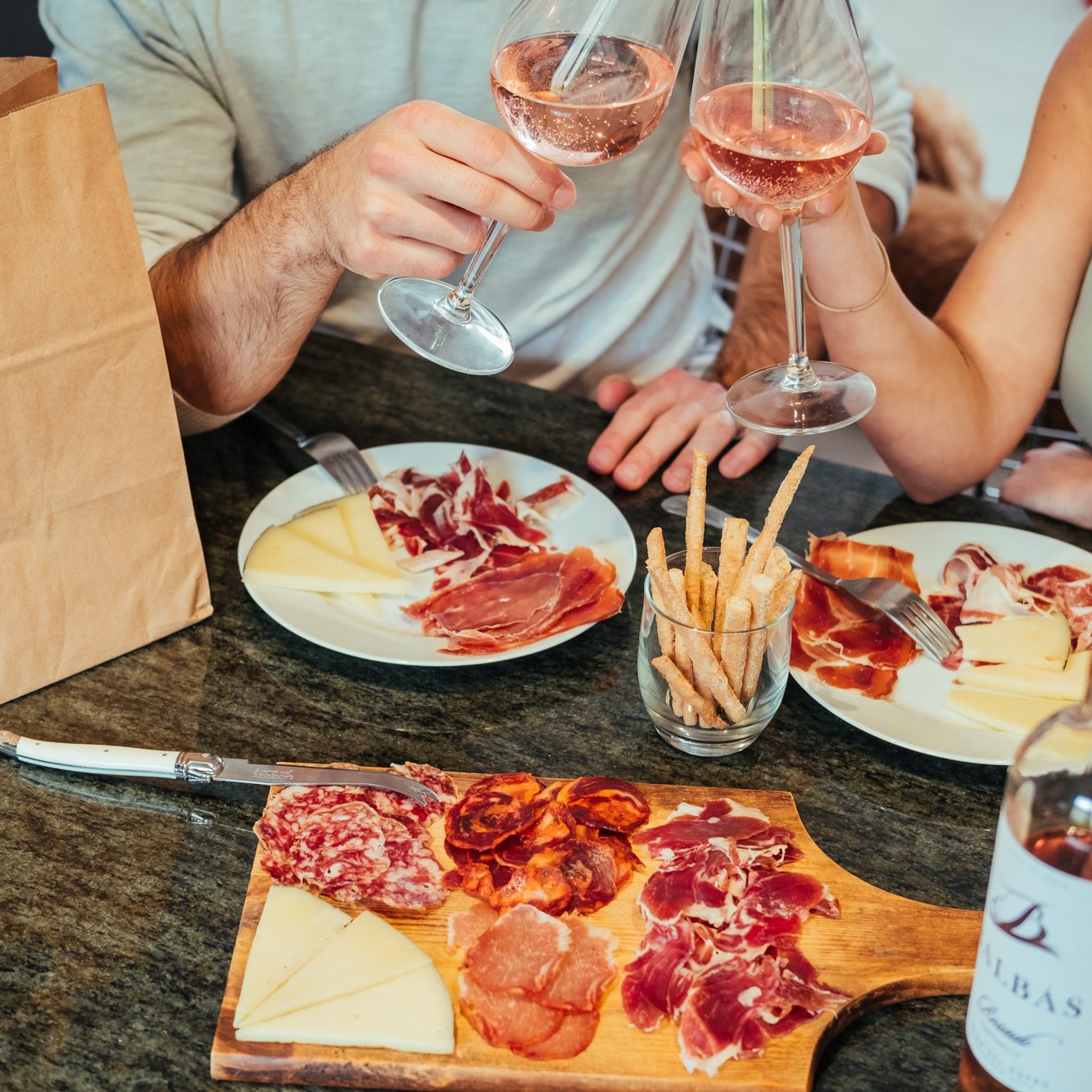 Piezas Ibéricas, Embutidos, Vinos y Quesos